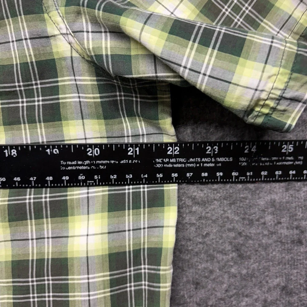 5.11 Tactical Mens Medium Green Plaid Ripstop Short Sleeve Vented Fishing Shirt - Picture 6 of 7